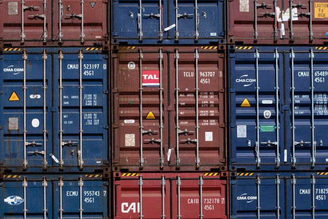 Enterprise adoption of Kubernetes is increasing but storage management is still rigid (Photo by Lucas van Oort on Unsplash)